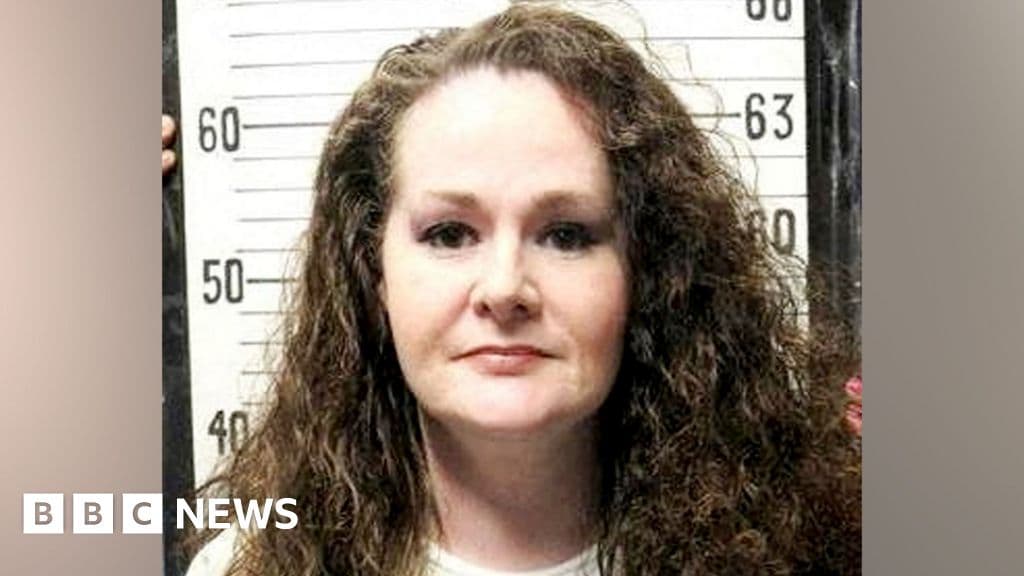 Tennessee death row inmate Christa Pike survives execution attempt after two injections